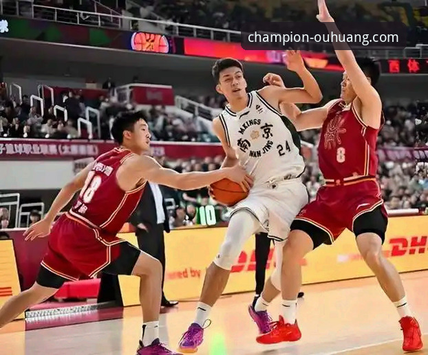 CBA季后赛最新动态：山西97-94险胜青岛，欧皇冠军平台见证2-0横扫晋级八强